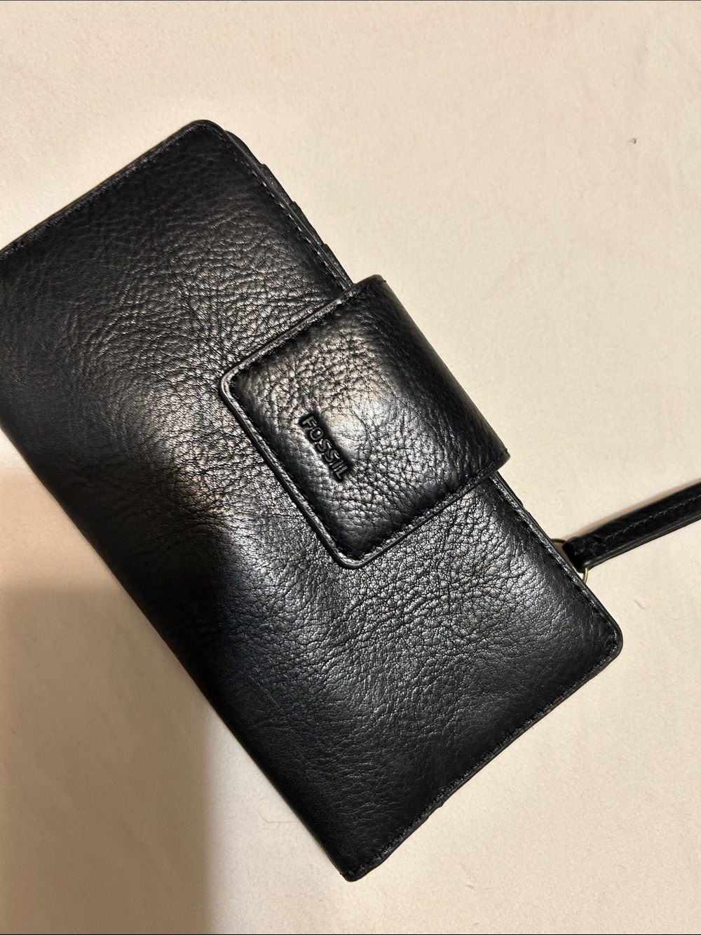 Fossil Black Pebbled Leather Wristlet Wallet